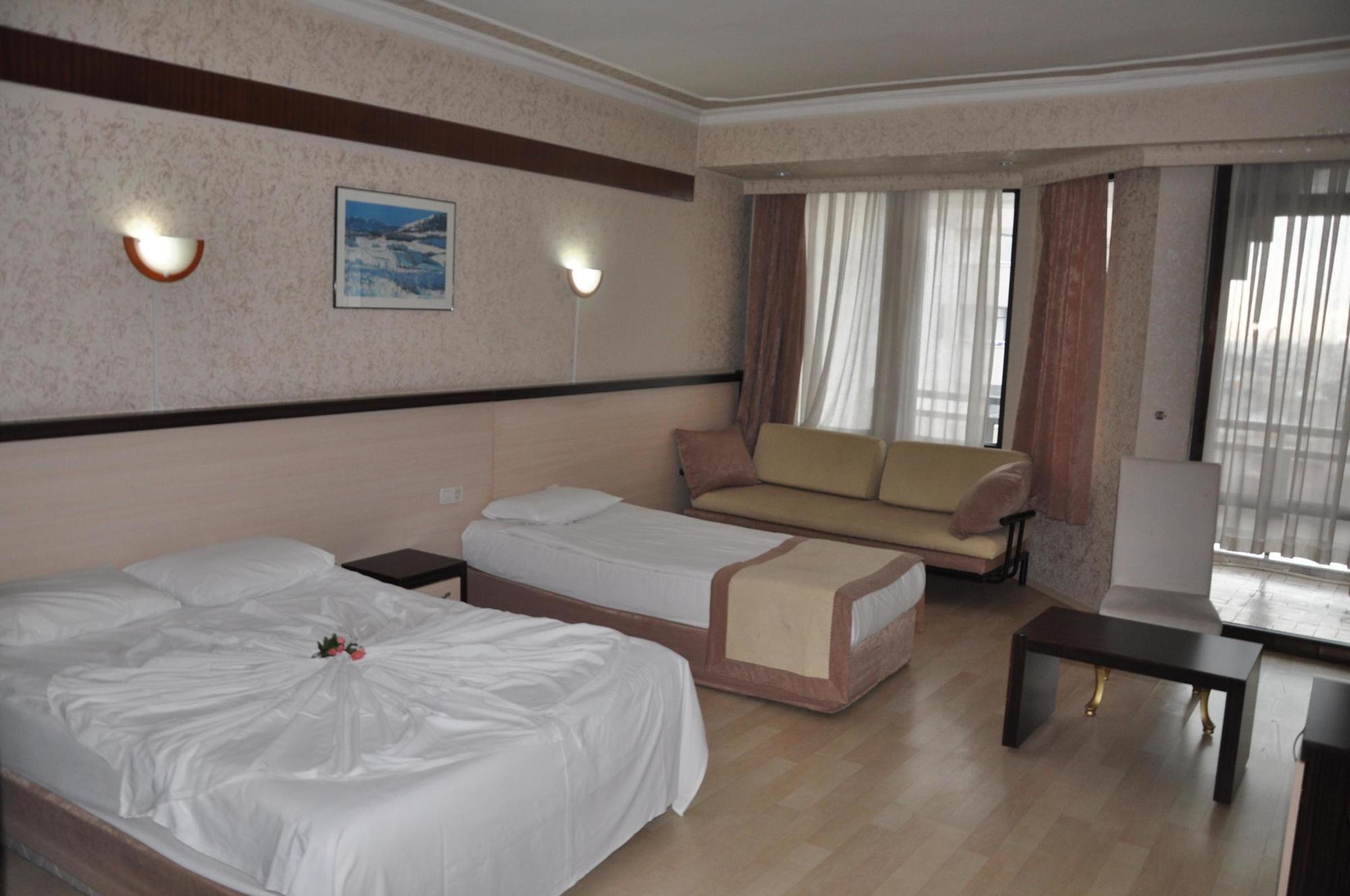 Start Hotel Antalia Esterno foto